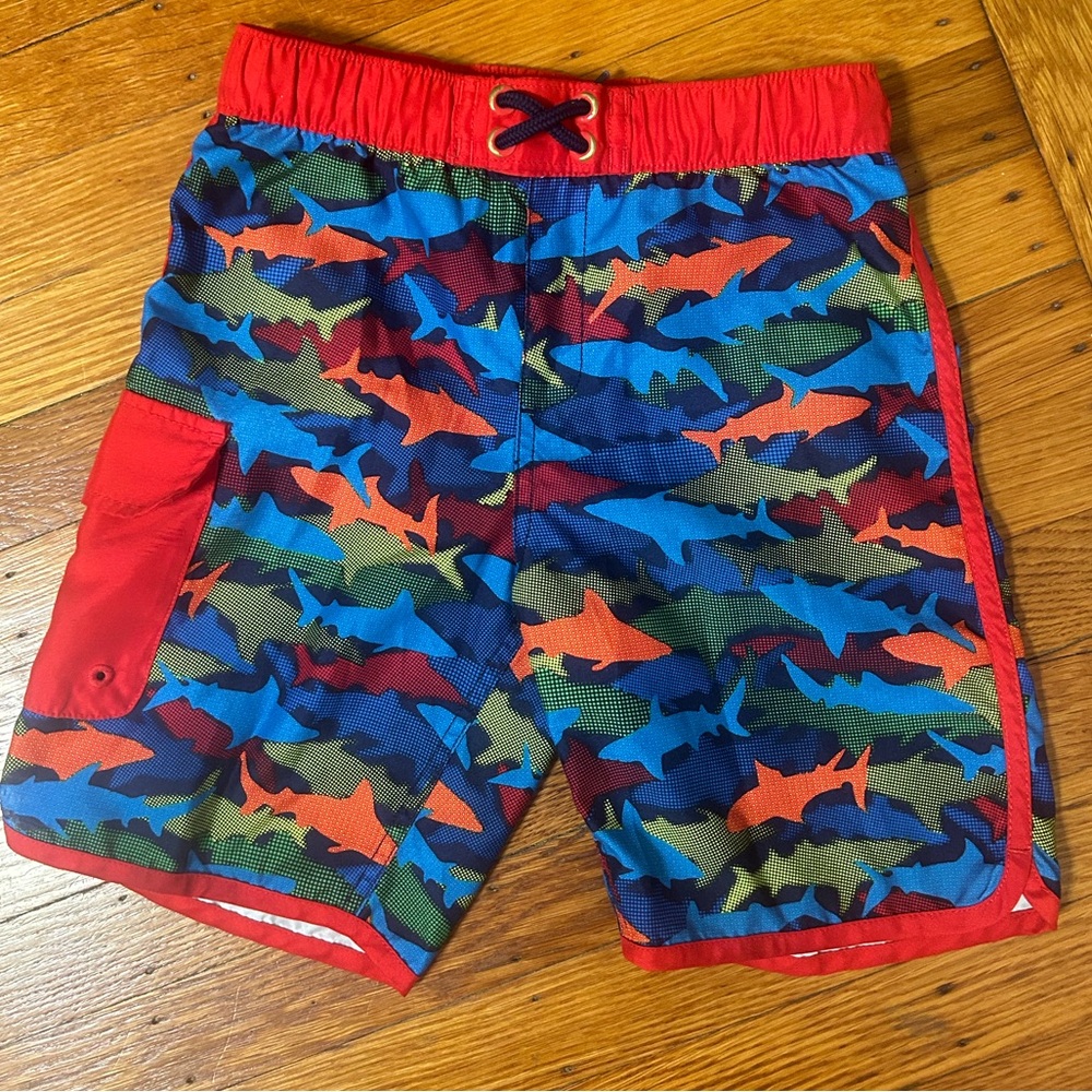 Lands End boys cargo swim trunks size M (8)